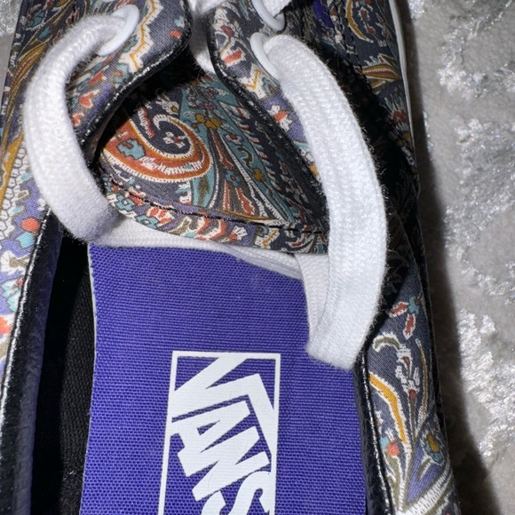 Men’s Vans Multicolor Paisley Sneakers size 8.5 - Picture 3 of 6